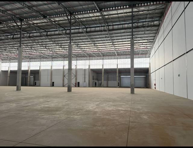 5,367M² WAREHOUSE TO LET IN CORNUBIA